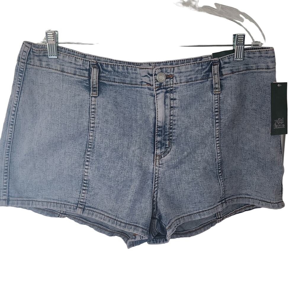 Wild Fable Women's Super High Rise  Acid Wash Jean Shorts Plus 14